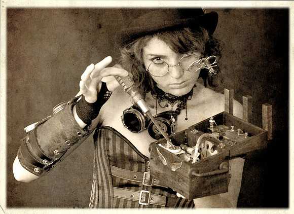 Steampunk Inventor (16)